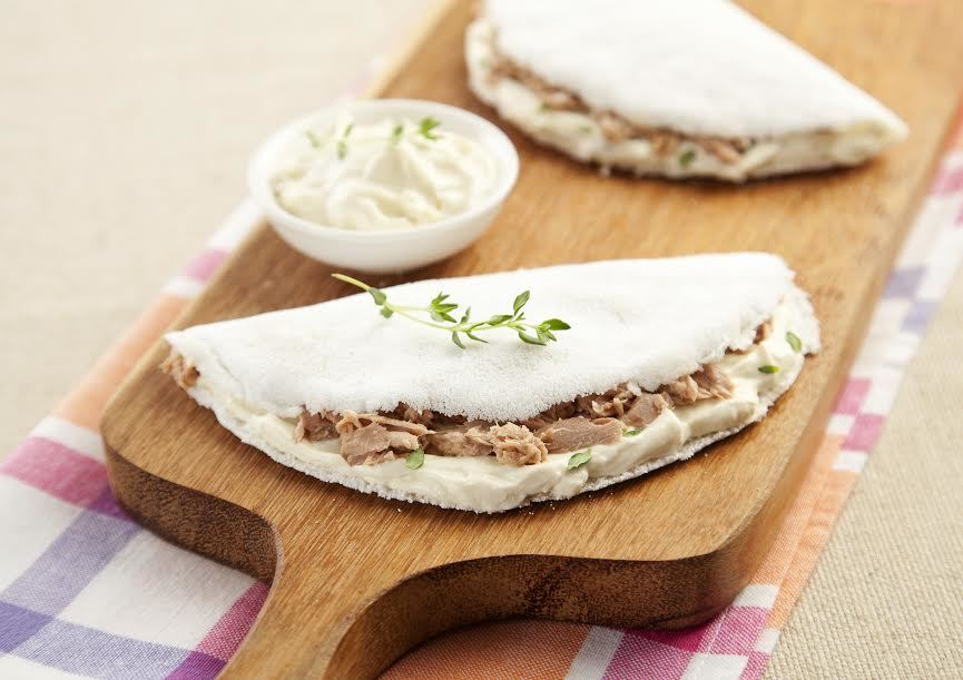 Tapioca de atum com creme de ricota!