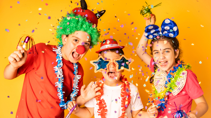 Carnaval em casa: dicas para aproveitar a folia e para quem quer relaxar